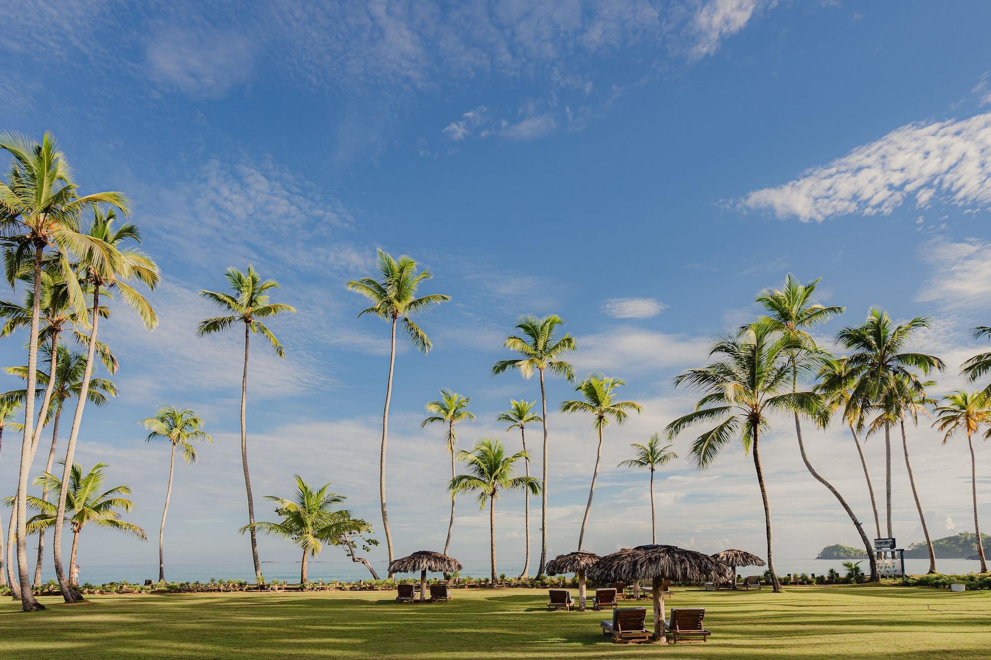 Hotel Costa Las Ballenas ลาสแตร์เรนาส ภายนอก รูปภาพ
