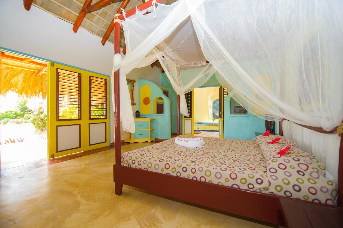 Hotel Costa Las Ballenas ลาสแตร์เรนาส ภายนอก รูปภาพ