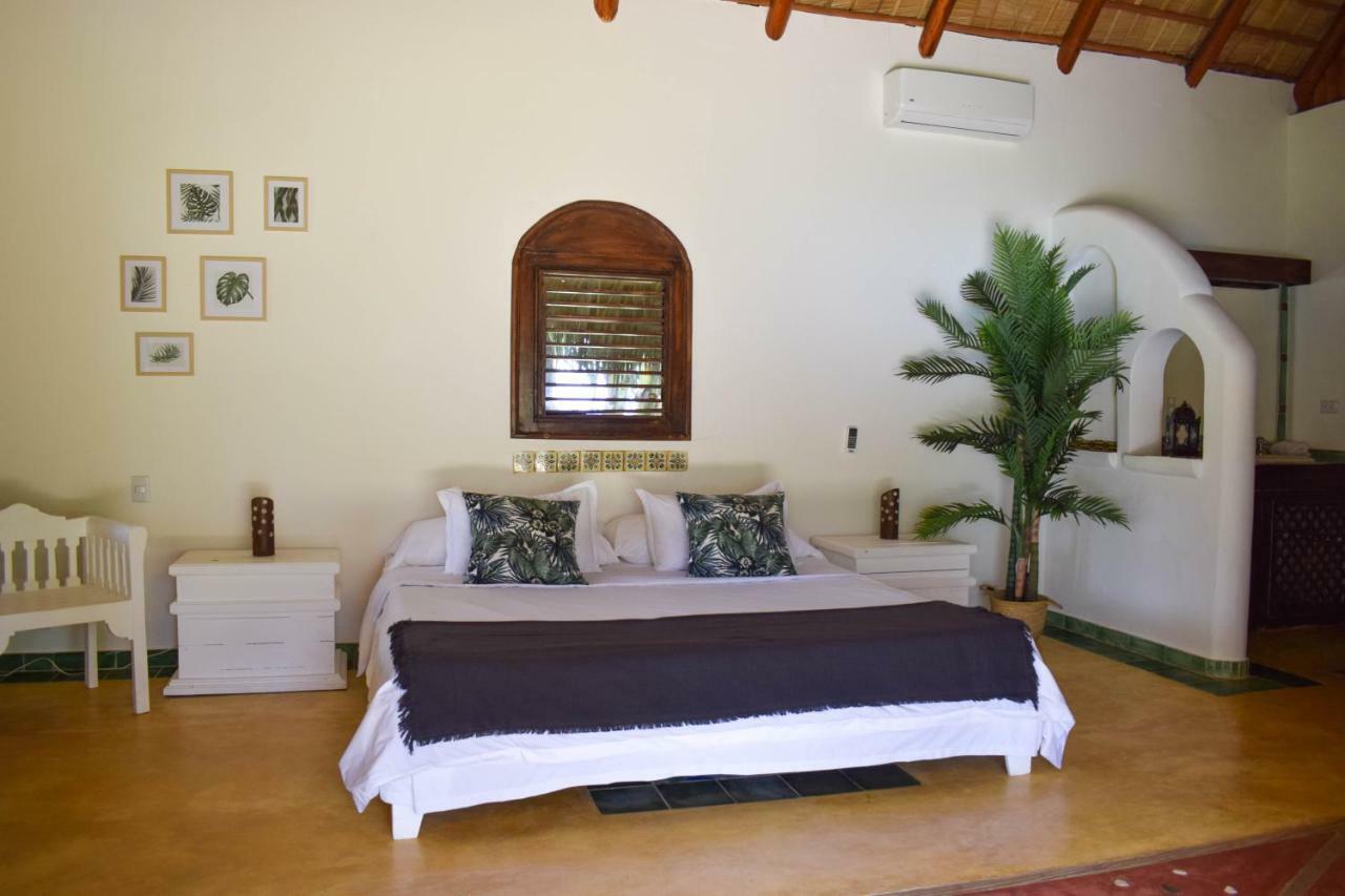Hotel Costa Las Ballenas ลาสแตร์เรนาส ภายนอก รูปภาพ